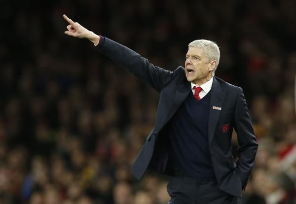 2015-12-21t215437z_93736477_mt1aci14229636_rtrmadp_3_soccer-england-ars-mci_reuters