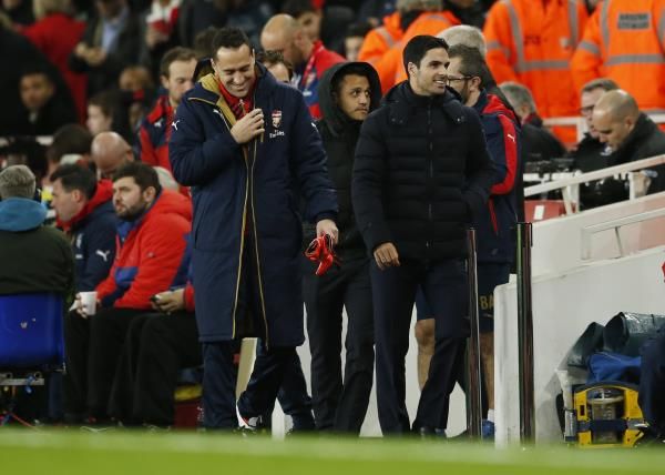 2015-12-21t210516z_93733516_mt1aci14229593_rtrmadp_3_soccer-england-ars-mci_reuters