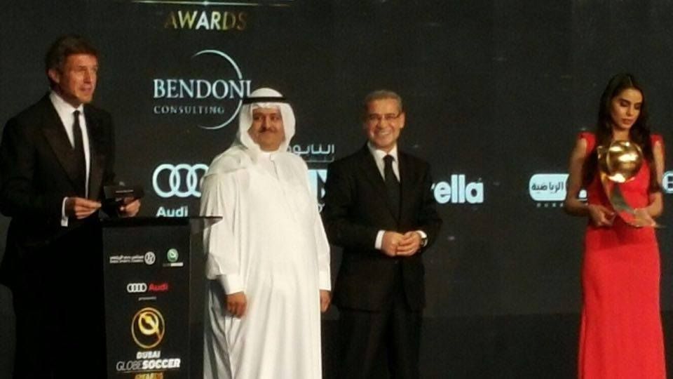 12431791_1006314302763648_1516482165_n