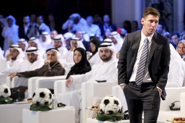 2015-12-27t113528z_1759689317_gf10000276743_rtrmadp_3_uae-soccer_reuters