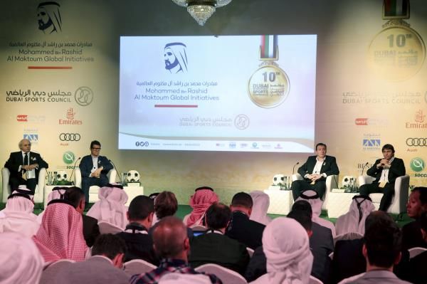 2015-12-28t105752z_665447380_d1aesdwvxgab_rtrmadp_3_uae-soccer_reuters