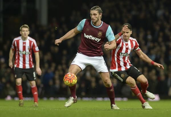 2015-12-28t192419z_94332259_mt1aci14233773_rtrmadp_3_soccer-england-whu-sou_reuters
