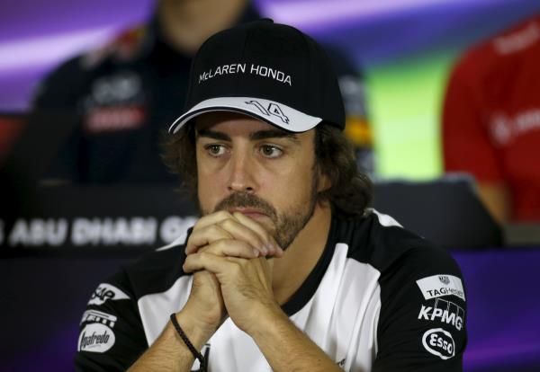 2015-11-26t124131z_352005628_gf20000074629_rtrmadp_3_motor-racing-prix_reuters