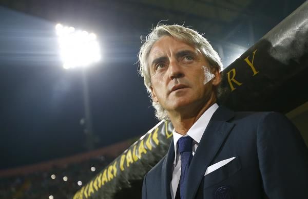2015-10-24t190458z_382346105_gf20000031258_rtrmadp_3_soccer-italy_reuters