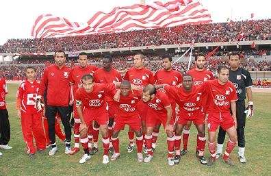 فريق الأهلى بنغازى فى لقطة قبل المباراة 