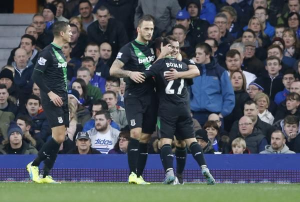 2015-12-28t152001z_94317601_mt1aci14232928_rtrmadp_3_soccer-england-eve-stk_reuters