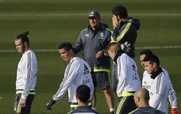2015-12-04t113653z_111146393_gf10000254363_rtrmadp_3_soccer-spain-real_reuters
