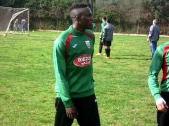 كريستوفار ماندوجا اكونجا 