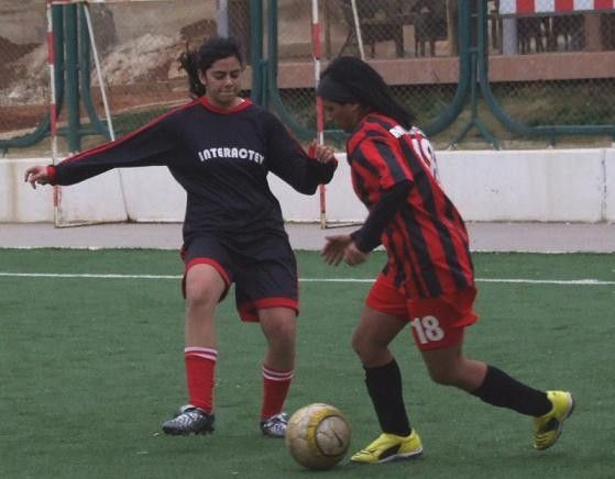 من مباراة عمان والاولمبي وبعدسة كووورة