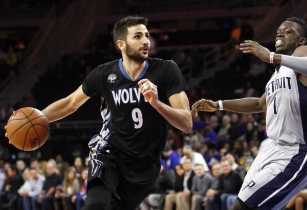 2015-12-31t235116z_750505844_nocid_rtrmadp_3_nba-minnesota-timberwolves-at-detroit-pistons_reuters