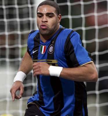 لاعب الانتر ادريانو