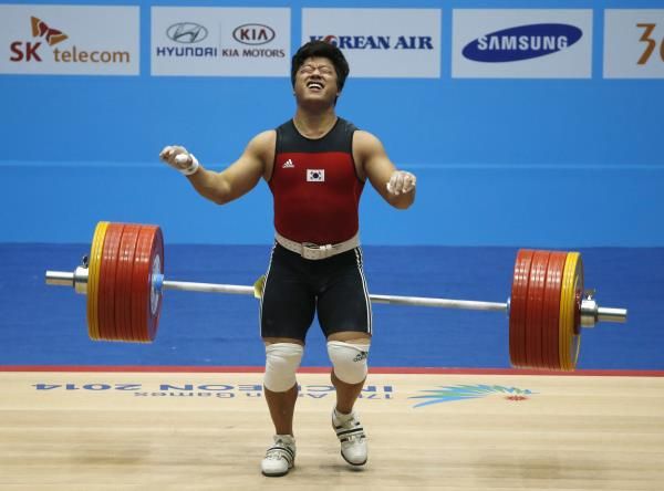 2014-09-24t120003z_264259856_gm1ea9o1jg101_rtrmadp_3_games-asian_reuters