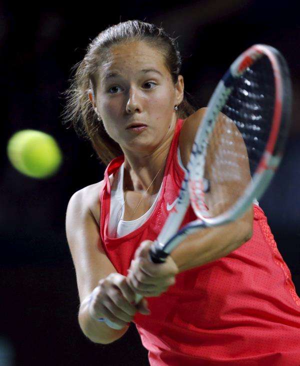 2015-10-23t155801z_1414977227_gf20000029665_rtrmadp_3_tennis-women-moscow_reuters