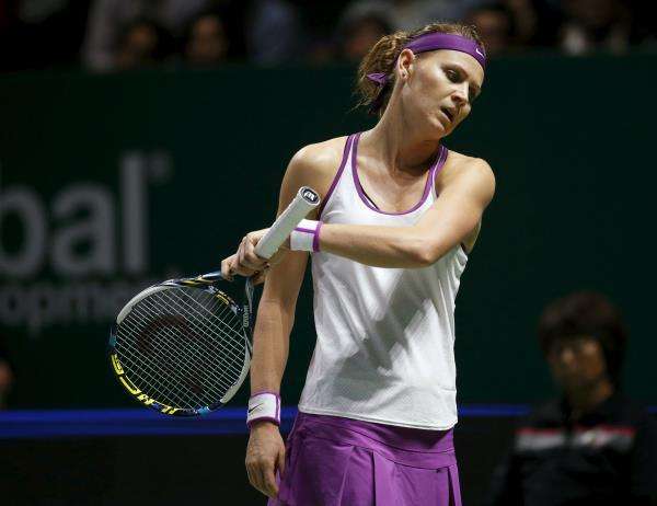 2015-10-26t123845z_1297363599_gf20000033678_rtrmadp_3_tennis-women-finals_reuters