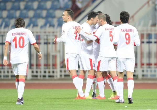  فرحة لاعبي الكويت بالفوز  