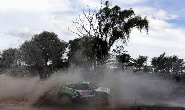 2016-01-03t044510z_1988370187_gf10000281361_rtrmadp_3_rallying-dakar_reuters