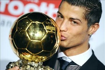 cristiano-ronaldo-golden-ball