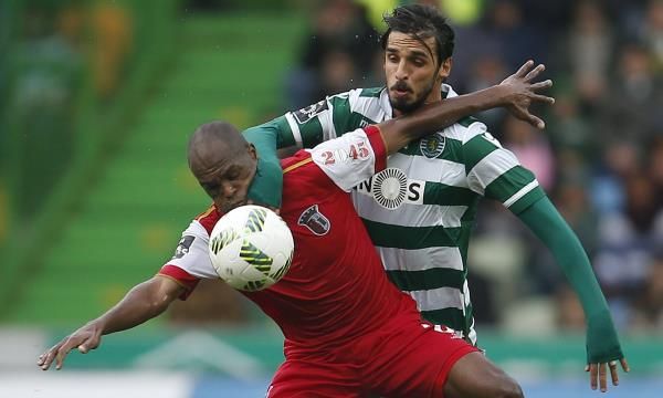 2016-01-10t184457z_213245327_gf20000090410_rtrmadp_3_soccer-portugal_reuters