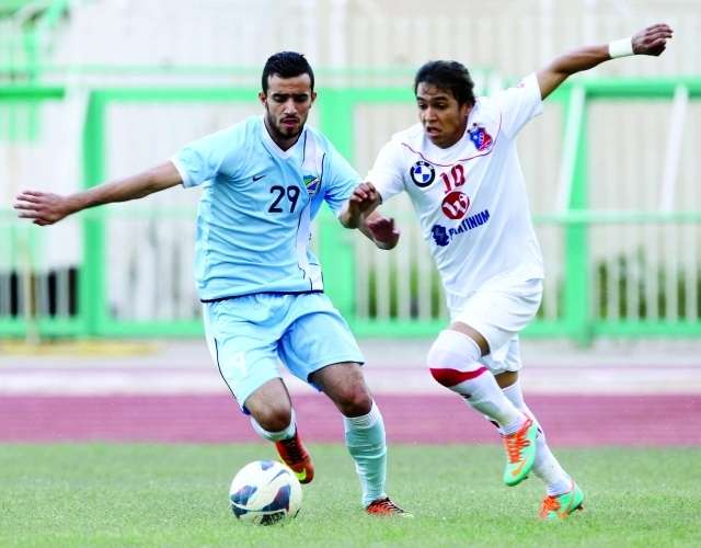 جانب من لقاء سابق بين الكويت والسالمية في الدوري