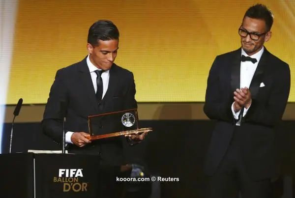 ?i=reuters%2f2016-01-11%2f2016-01-11t185418z_102514464_lr2ec1b1gi8v5_rtrmadp_3_soccer-ballon_reuters