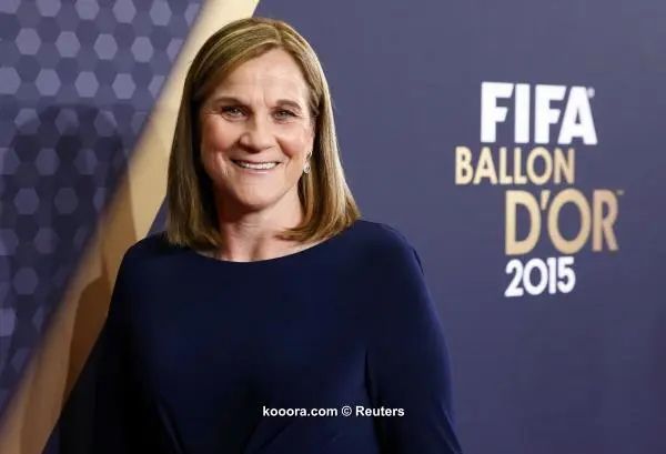 ?i=reuters%2f2016-01-11%2f2016-01-11t181219z_1829799036_lr2ec1b1ek8t9_rtrmadp_3_soccer-ballon_reuters