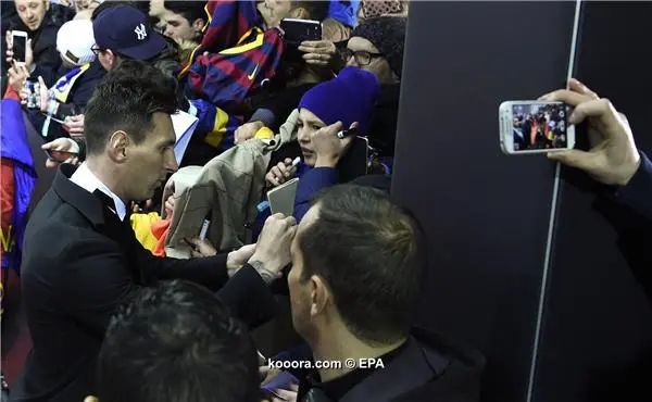 ?i=epa%2fsoccer%2f2016-01%2f2016-01-11%2f2016-01-11-05097527_epa