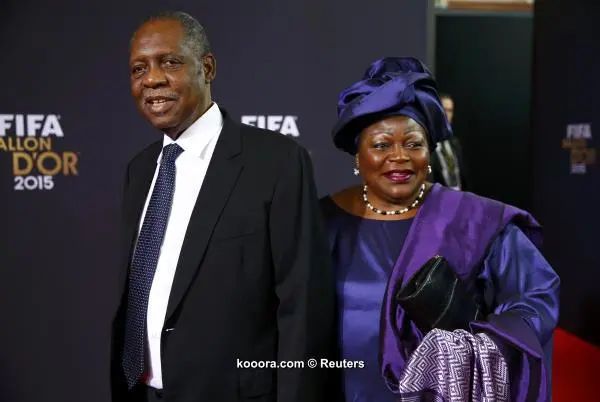 ?i=reuters%2f2016-01-11%2f2016-01-11t172812z_516643345_lr2ec1b1ci1qv_rtrmadp_3_soccer-ballon_reuters