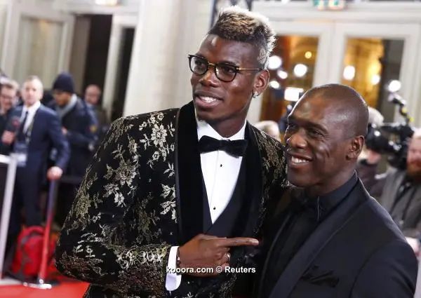 ?i=reuters%2f2016-01-11%2f2016-01-11t182648z_1938434430_lr2ec1b1f8ett_rtrmadp_3_soccer-ballon_reuters