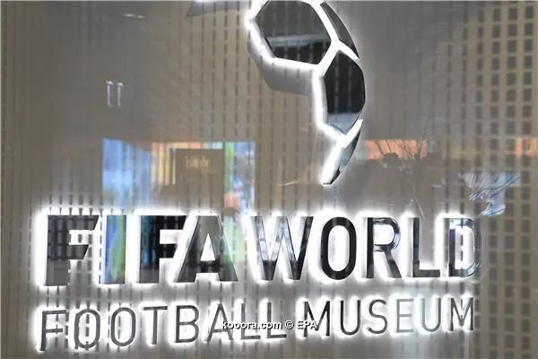 ?i=epa%2fathletics%2f2016-01%2f2016-01-12-05098408_epa