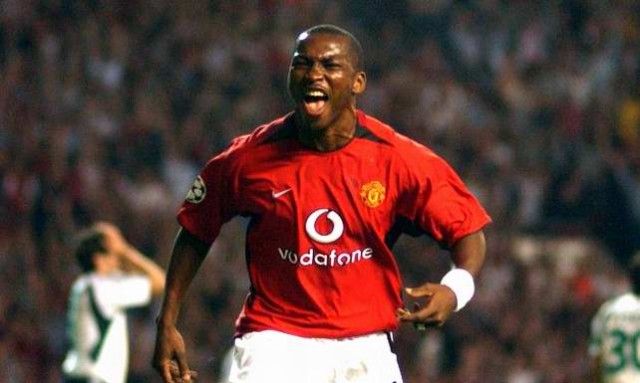 المهاجم الكاميروني دجيمبا