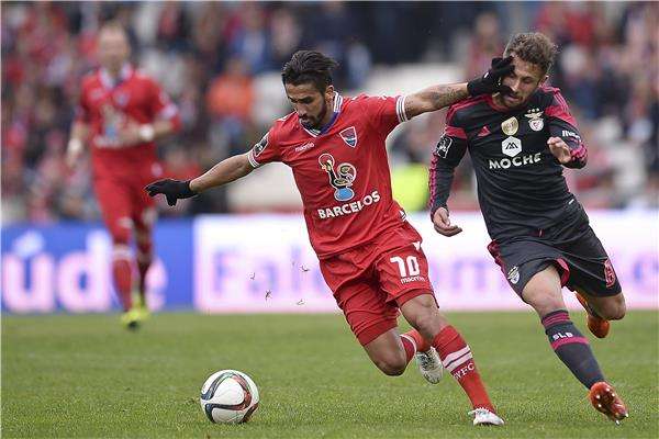 من لقاء سابق بين جل فيسنتي وبنفيكا