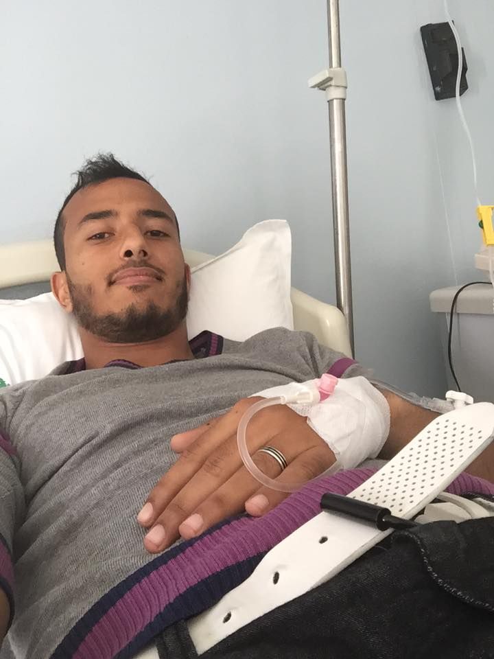 حمزة الاحمر بالمصحة قبل وبعد العملية الجراحية 