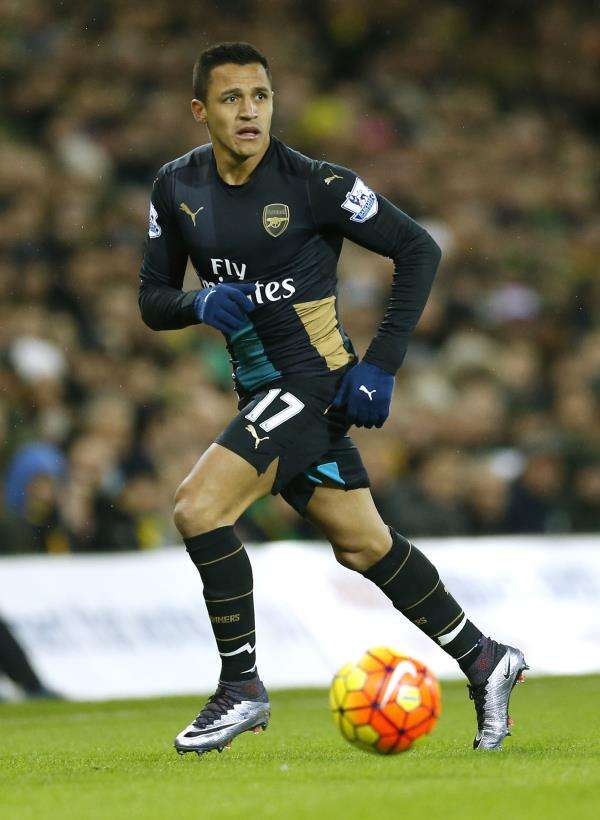 2015-11-29t184751z_91824471_mt1aci14204862_rtrmadp_3_soccer-england-nor-ars_reuters