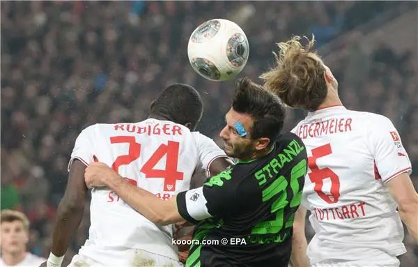 ?i=epa%2fsoccer%2f2013-11%2f2013-11-22%2f2013-11-22-03961797_epa