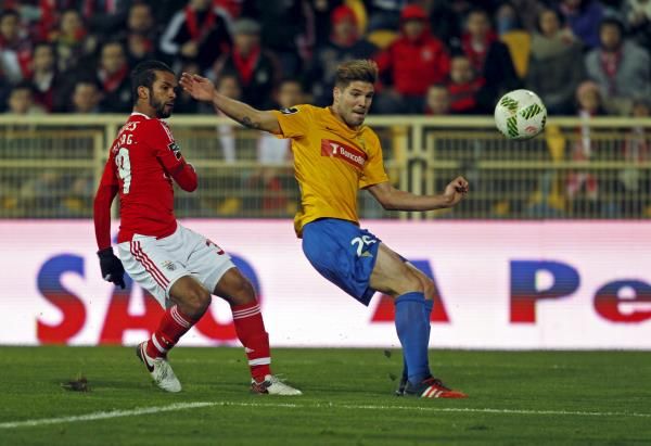2016-01-16t211814z_1909063160_gf20000097314_rtrmadp_3_soccer-portugal_reuters