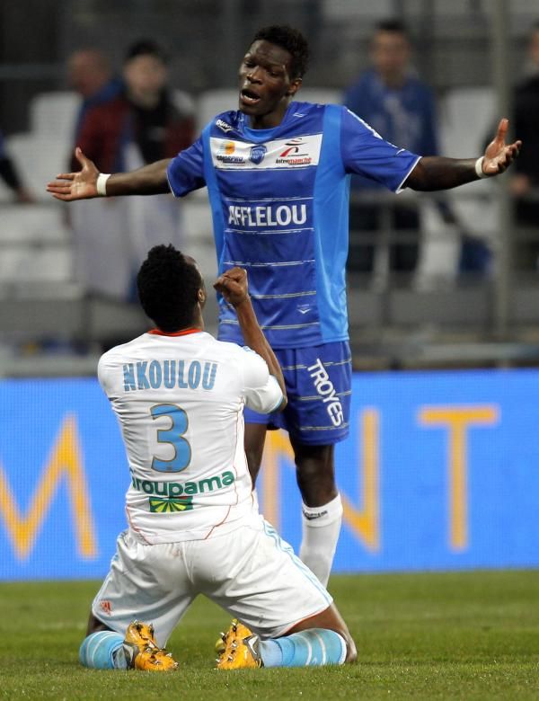 2013-03-03t175657z_1177796779_gm1e934054r01_rtrmadp_3_soccer-france_reuters