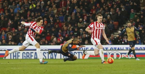 2016-01-17t181413z_96056053_mt1aci14250566_rtrmadp_3_soccer-england-stk-ars_reuters