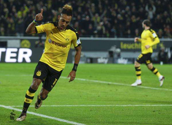 2015-12-13t170710z_1841383908_lr2ebcd1bjna6_rtrmadp_3_soccer-germany_reuters