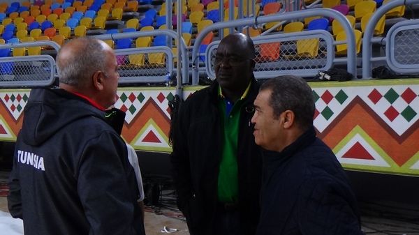  منصورو صحبة رئيس الاتحاد التونسي لليد