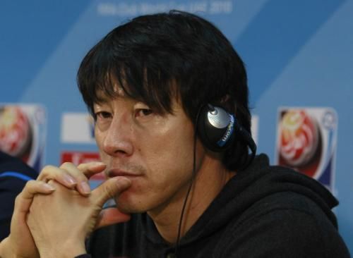 2010-12-17t171549z_01_abd91_rtridsp_3_soccer-club_reuters