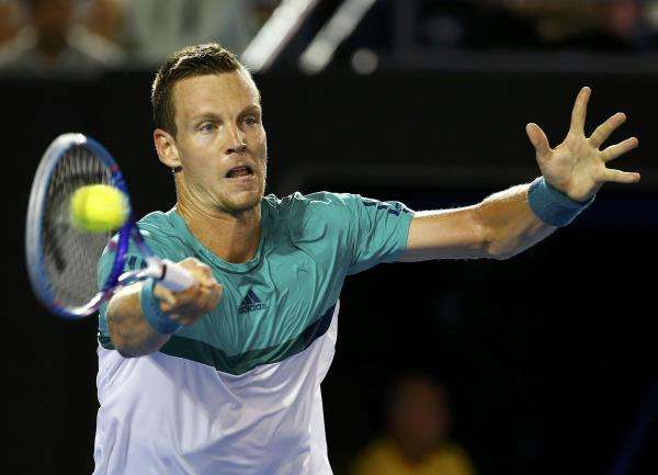 2016-01-22t124142z_134716300_sr1ec1m0z8pqh_rtrmadp_3_tennis-open_reuters