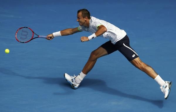 2016-01-23t043103z_1232040349_sr1ec1n0ciwwn_rtrmadp_3_tennis-open_reuters