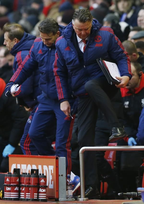 2016-01-17t145411z_96044051_mt1aci14250091_rtrmadp_3_soccer-england-liv-mun_reuters