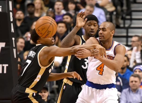 2016-01-29t042419z_735591779_nocid_rtrmadp_3_nba-new-york-knicks-at-toronto-raptors_reuters