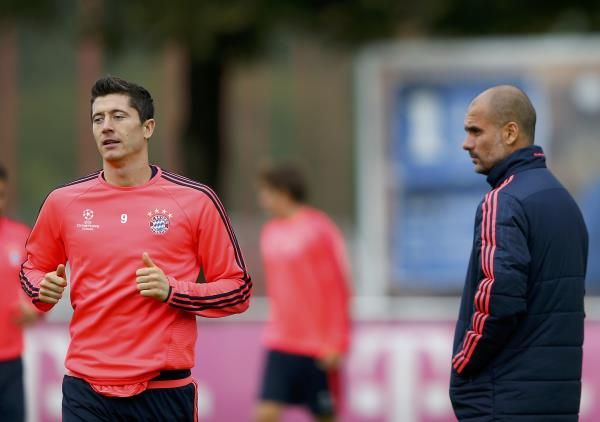 2015-09-28t145643z_1086822910_lr1eb9s15i9jm_rtrmadp_3_soccer-champions-bayern_reuters