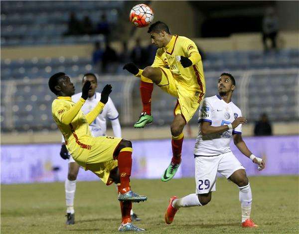 من لقاء النجوم والهلال