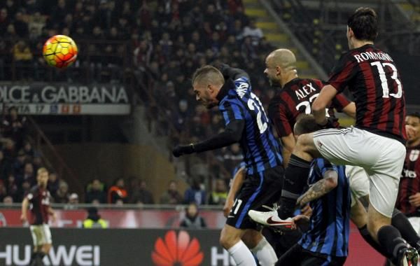 2016-01-31t204028z_701406961_gf10000291296_rtrmadp_3_soccer-italy_reuters