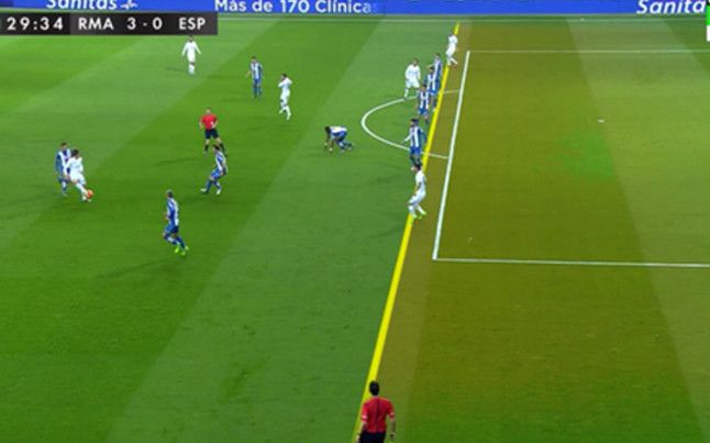 james-estaba-fuera-juego-3-0-del-real-madrid-1454271879565