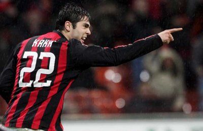 كاكا يصارع الزمن للحاق بديربي ميلانو