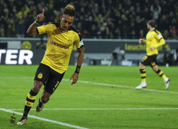 2015-12-13t170710z_1841383908_lr2ebcd1bjna6_rtrmadp_3_soccer-germany_reuters